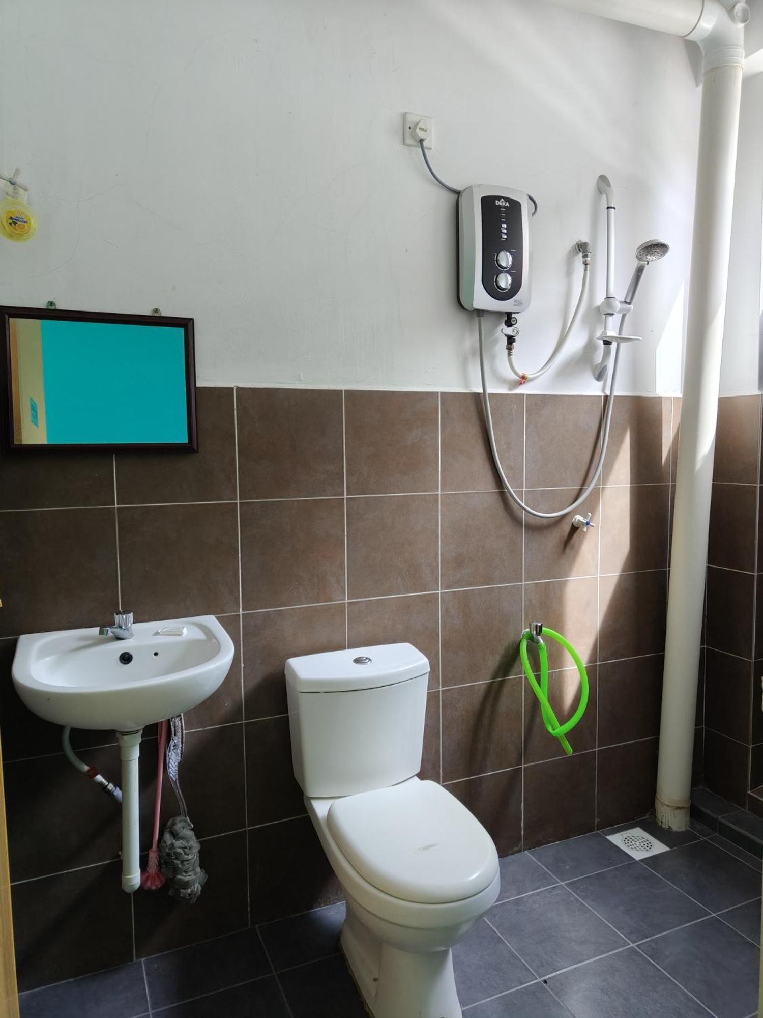 World Kids Fantasy Hotel Lumut Exterior foto